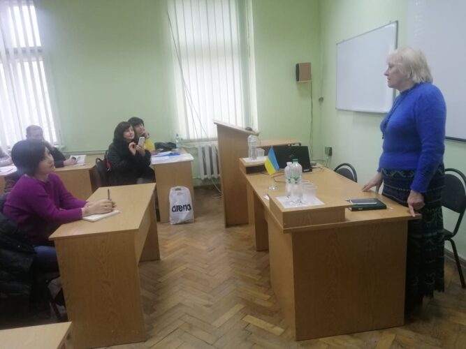 У ЛННЦ відбувся семінар щодо актуальних питань архівної справи та діловодства